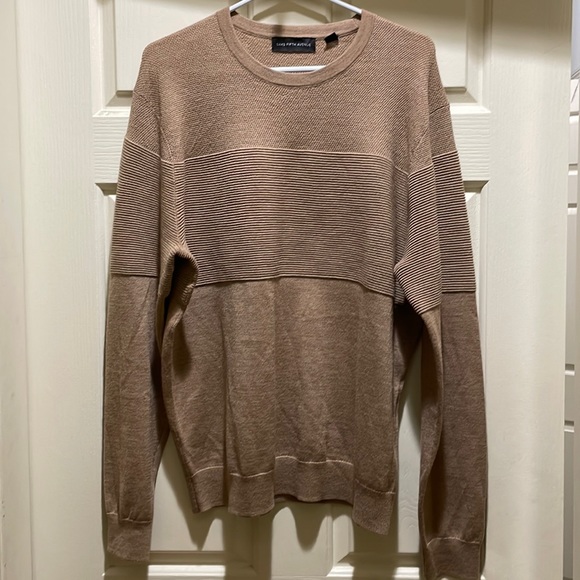 Saks Fifth Avenue tan sweater (sz XL) - Picture 1 of 10